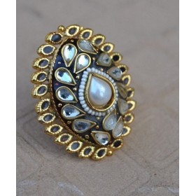 Ethnic Polki Ring with Red Enamel and Pearls
